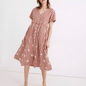 Madewell Embroidered Daisy Midi Dress, NWT, Large.
